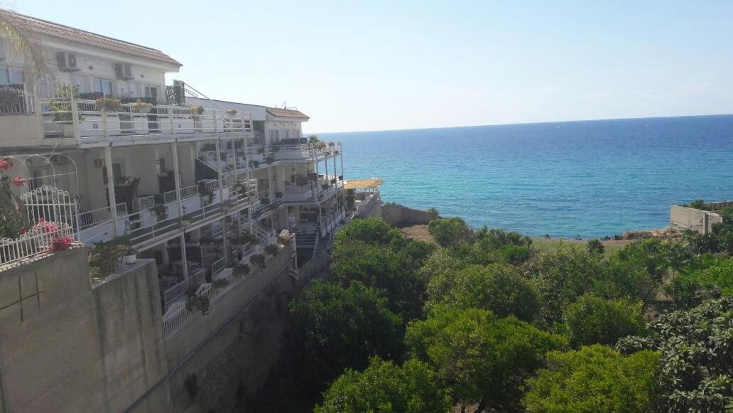 Mediterranean Boutique Hotel Тропея Экстерьер фото